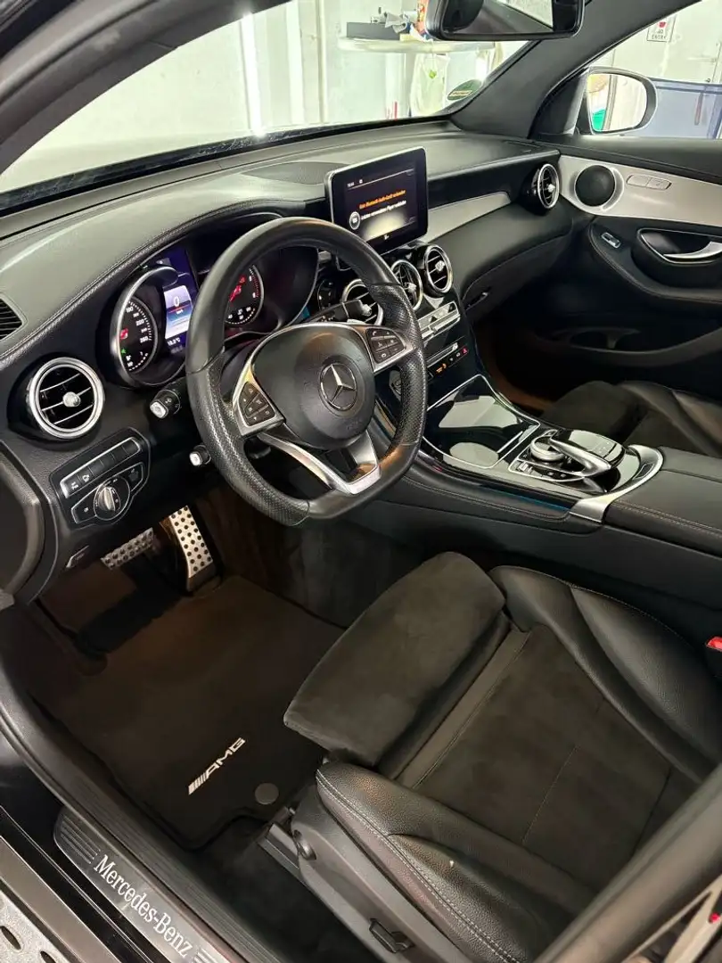 Mercedes-Benz GLC 350 d Coupe 4Matic 9G-TRONIC AMG Line - 2