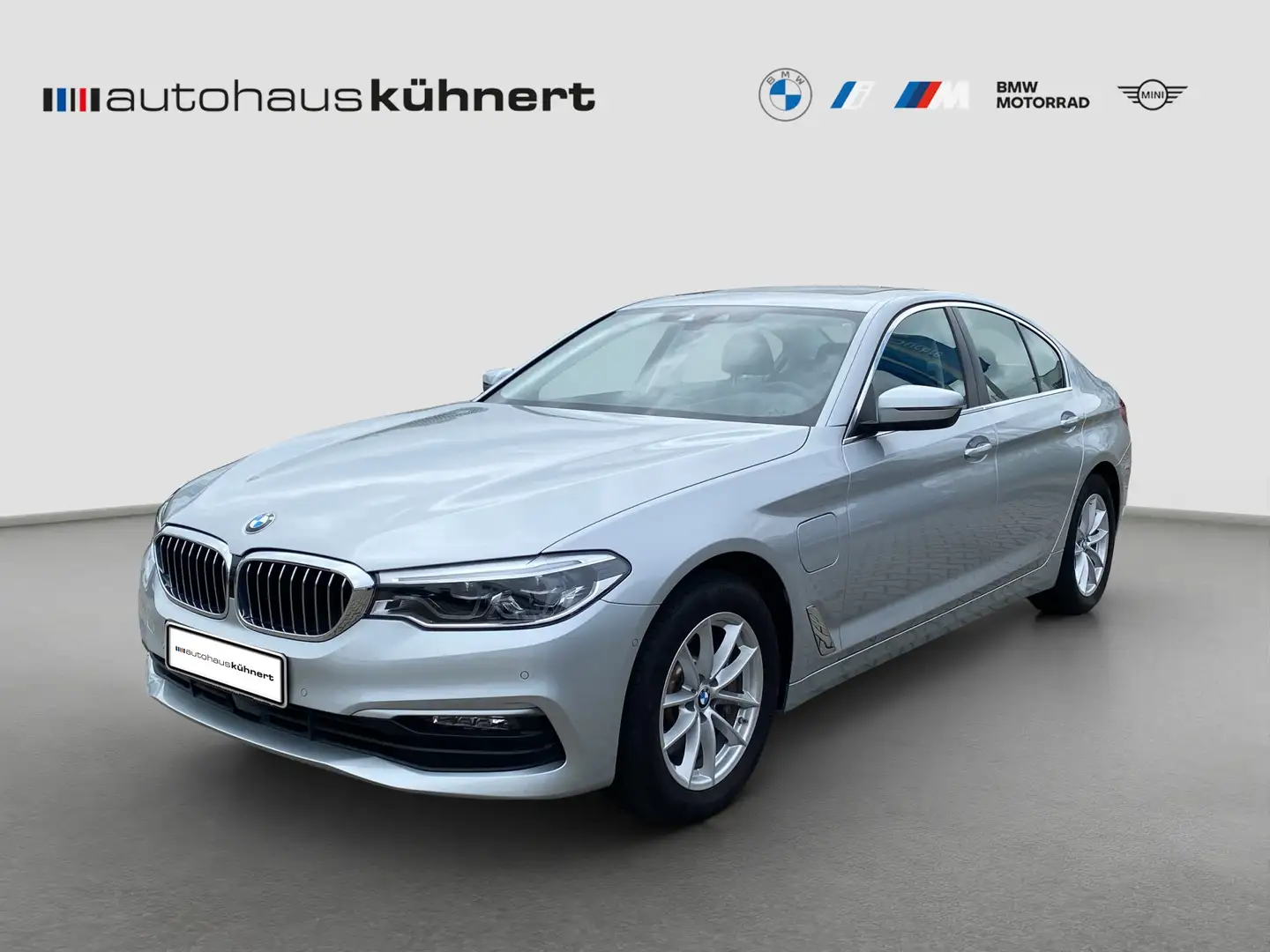 BMW 530 e iPerformance ACC adapt.LED HUD Parkass. Silber - 1