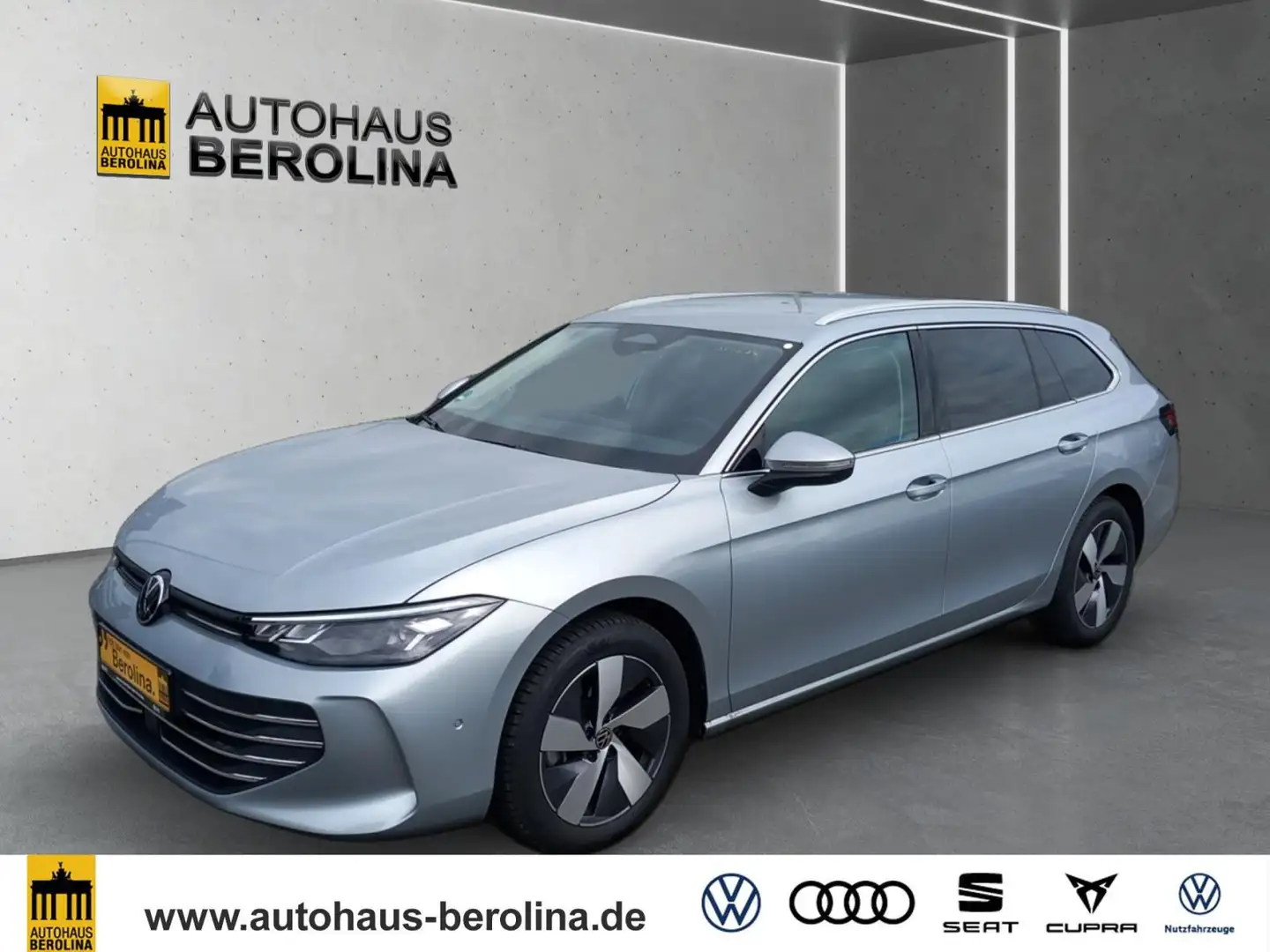 Volkswagen Passat Variant 1.5 eTSI Business DSG *AHK*360°* Silber - 2