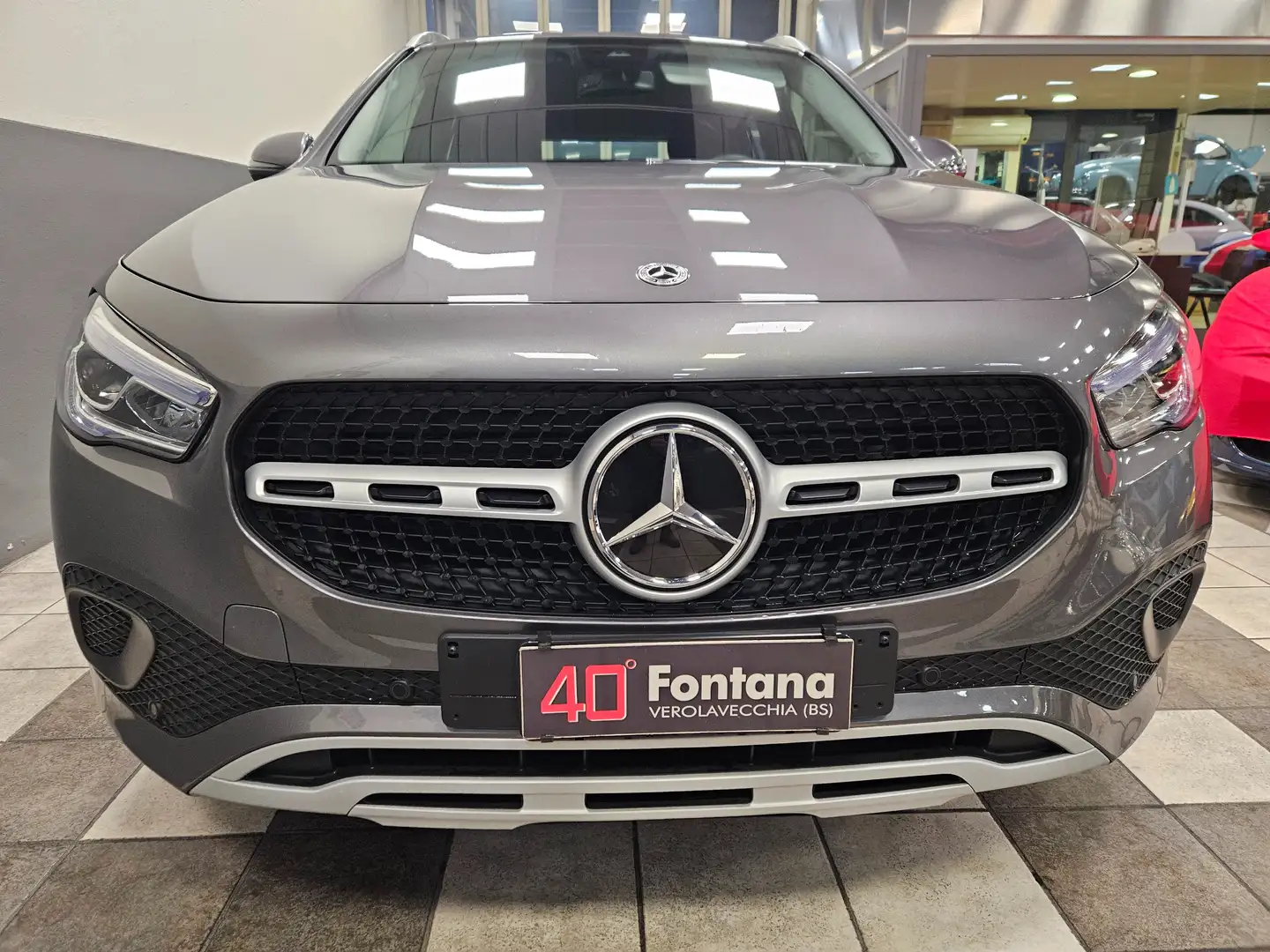 Mercedes-Benz GLA 200 GLA-H247 2020 d Business Extra auto Grigio - 2