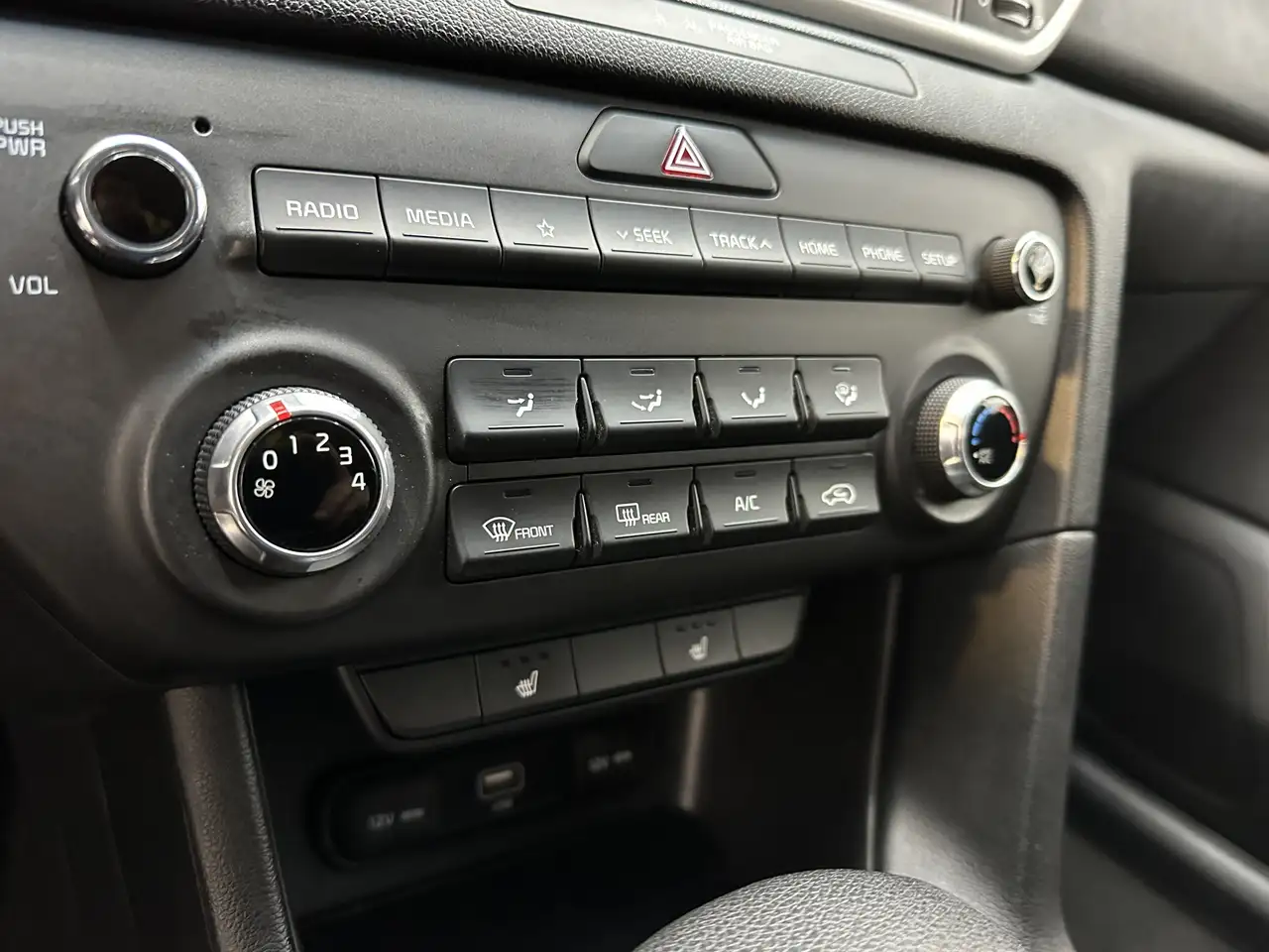 Kia Sportage снимка Kia Sportage