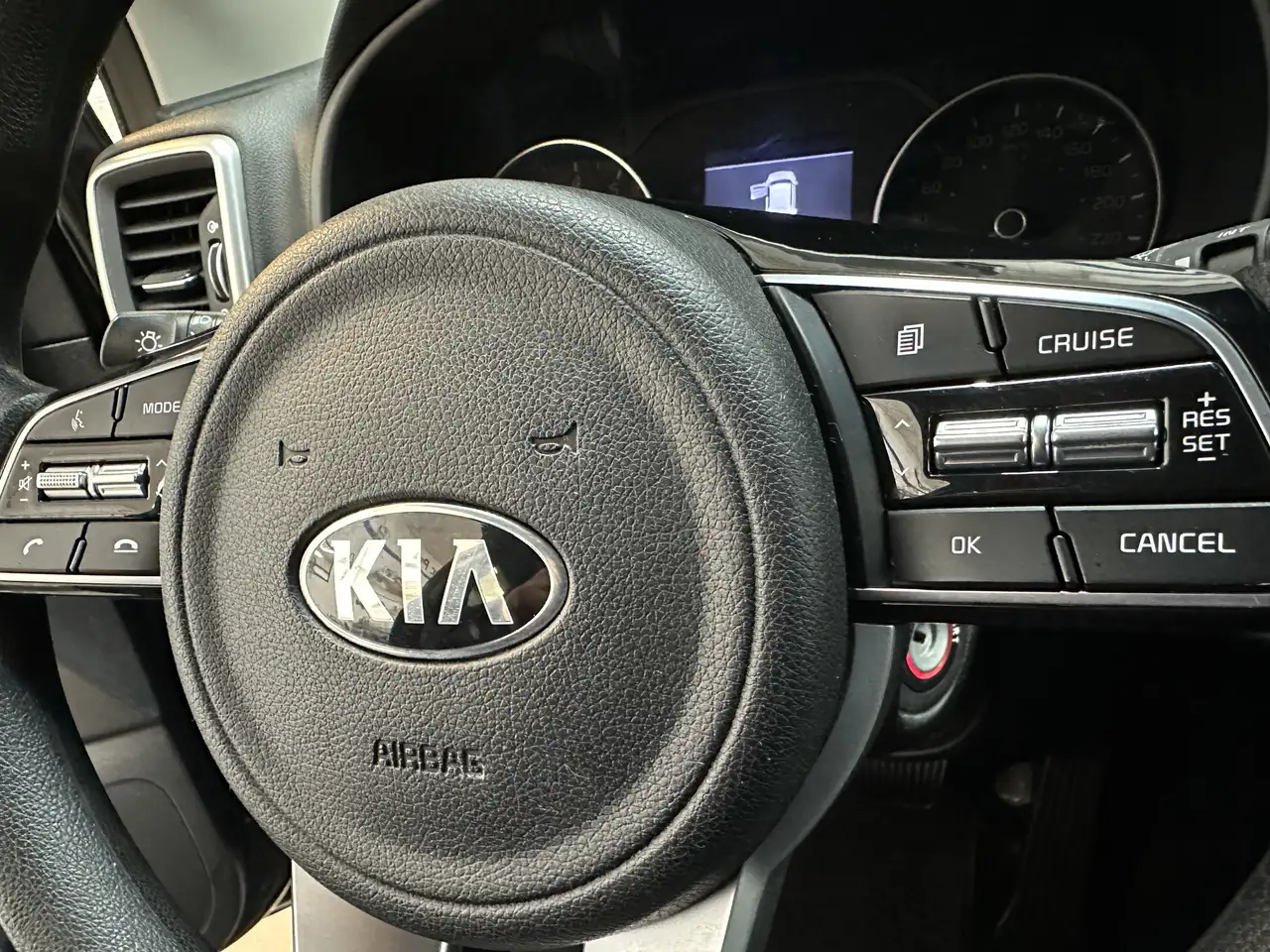 Kia Sportage снимка Kia Sportage