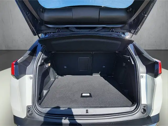 Peugeot 3008 view 7