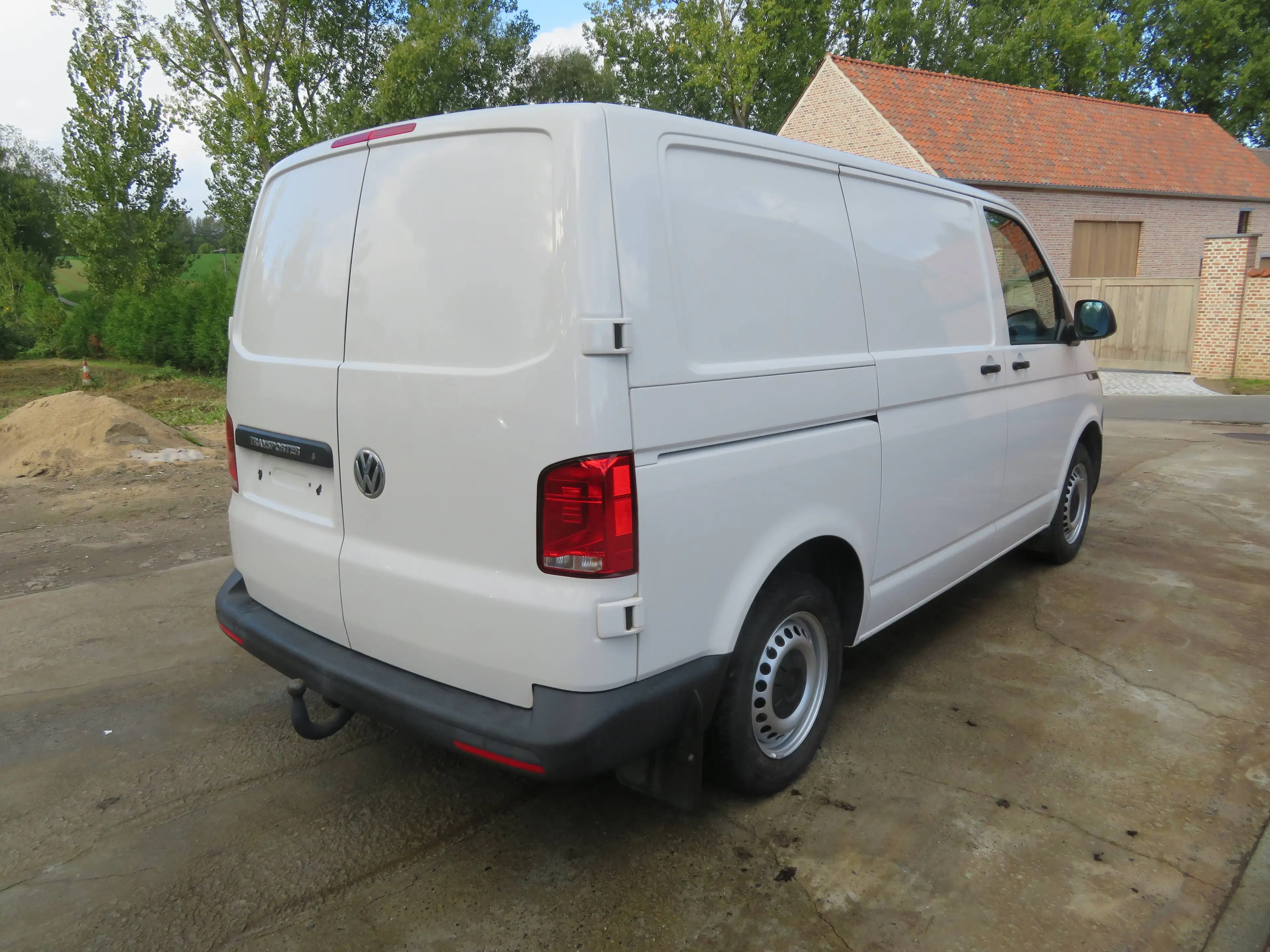Volkswagen Transporter 2.0 TDi - ingericht — photo 7