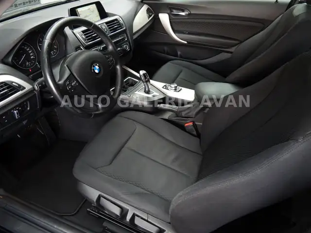 BMW 1 Series view 11