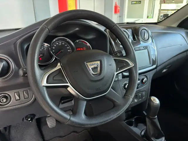 Dacia Sandero view 14