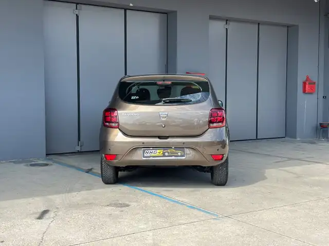 Dacia Sandero view 6