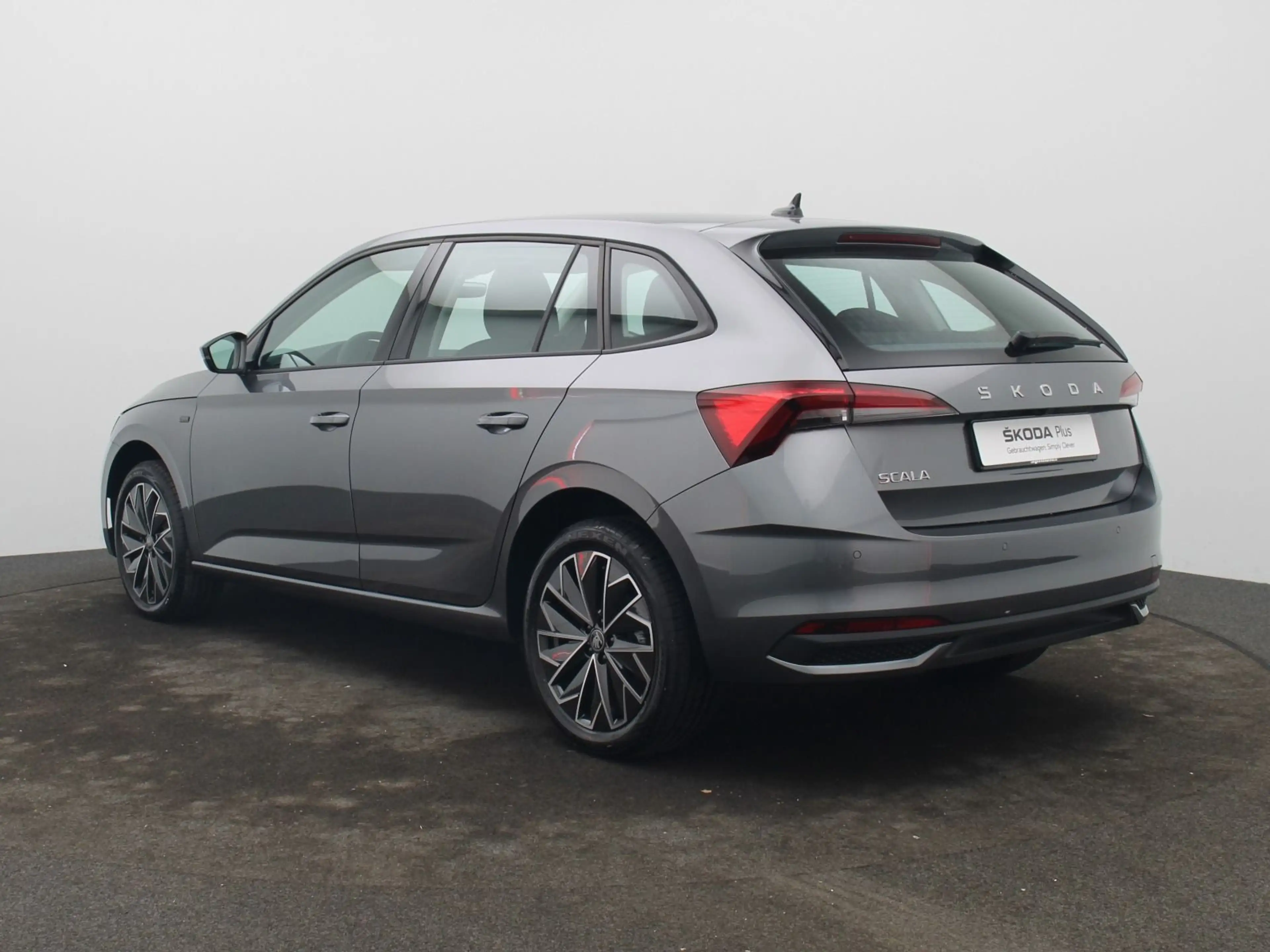 Skoda Scala Tour 1.5 TSI DSG / Navi, Matrix, SmartLink — photo 5