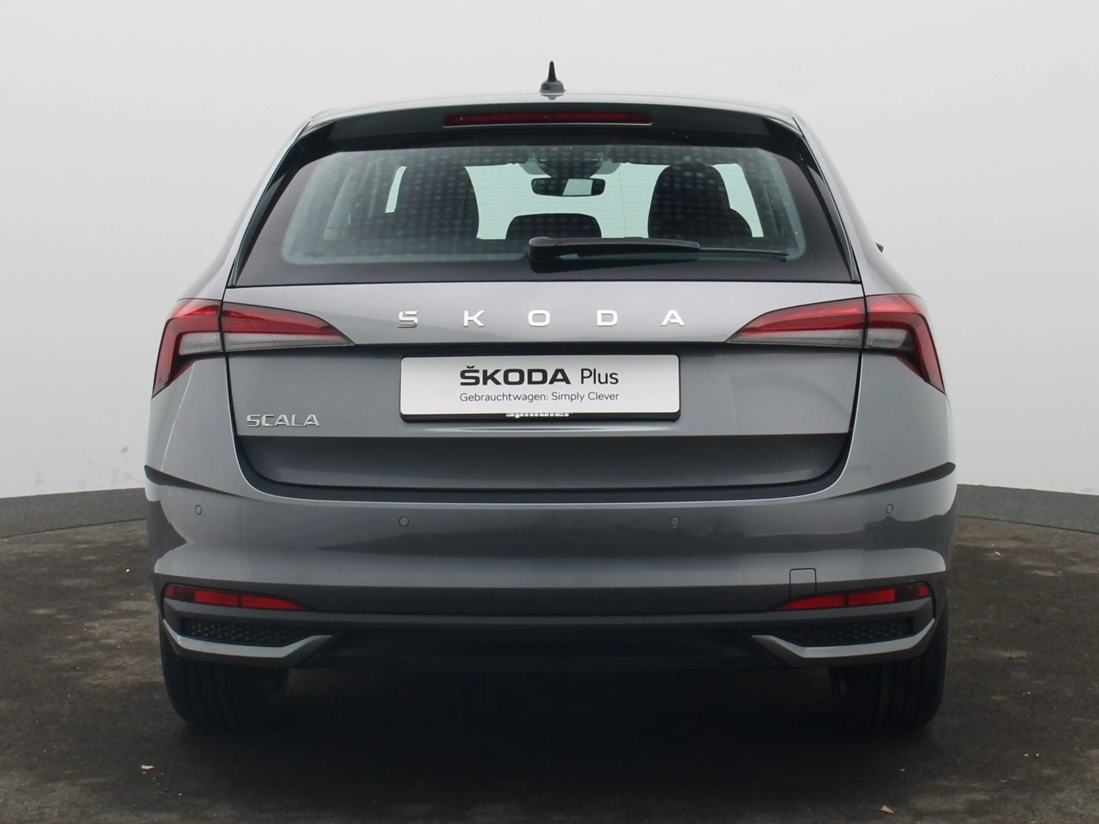 Skoda Scala Tour 1.5 TSI DSG / Navi, Matrix, SmartLink — photo 6