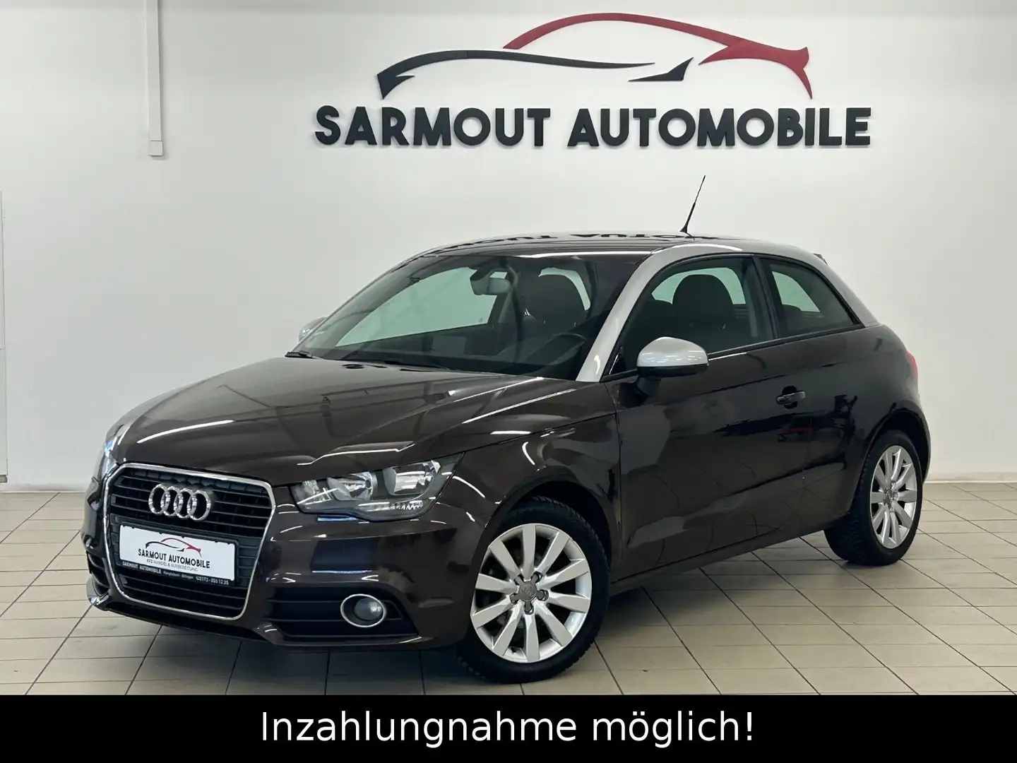 Audi A1 attraction Navi PDC SHZ SCHEKHFT Braun - 1