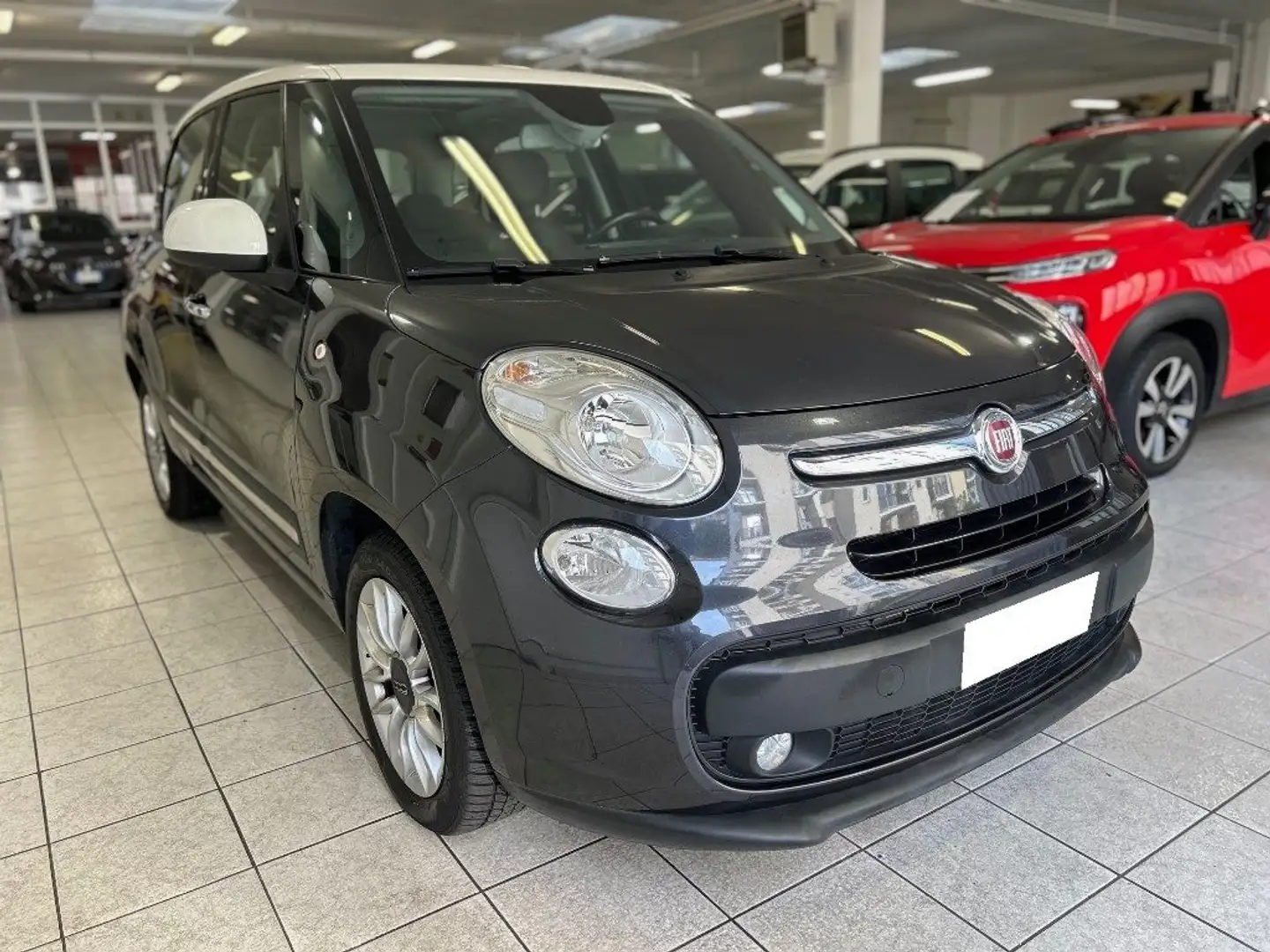 Fiat 500L 1.3 Multijet 85 CV Lounge Grau - 2