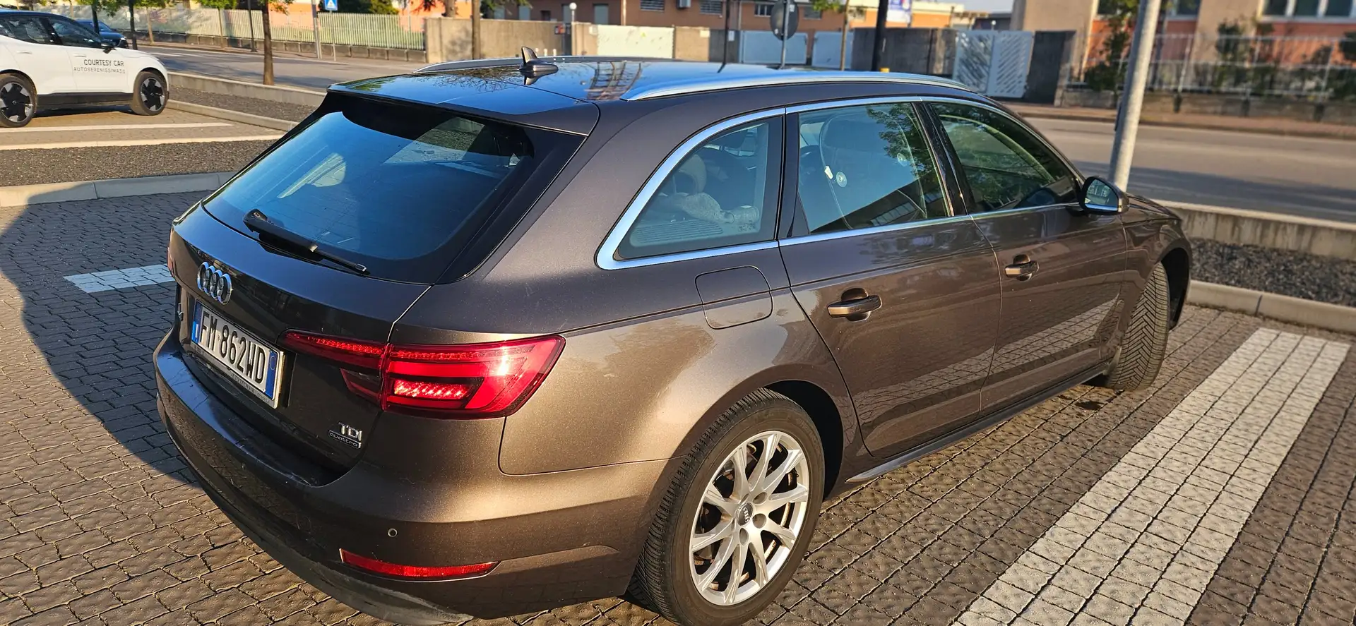 Audi A4 A4 Avant 2.0 TDI Quattro 190cv gancio tr. elett. Bronze - 2