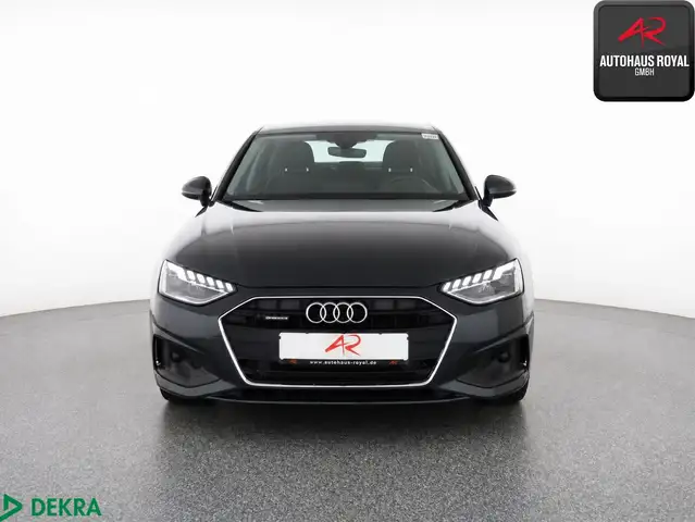 Audi A4 view 8