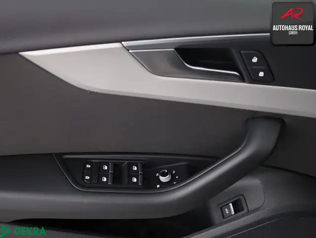 Audi A4 view 14