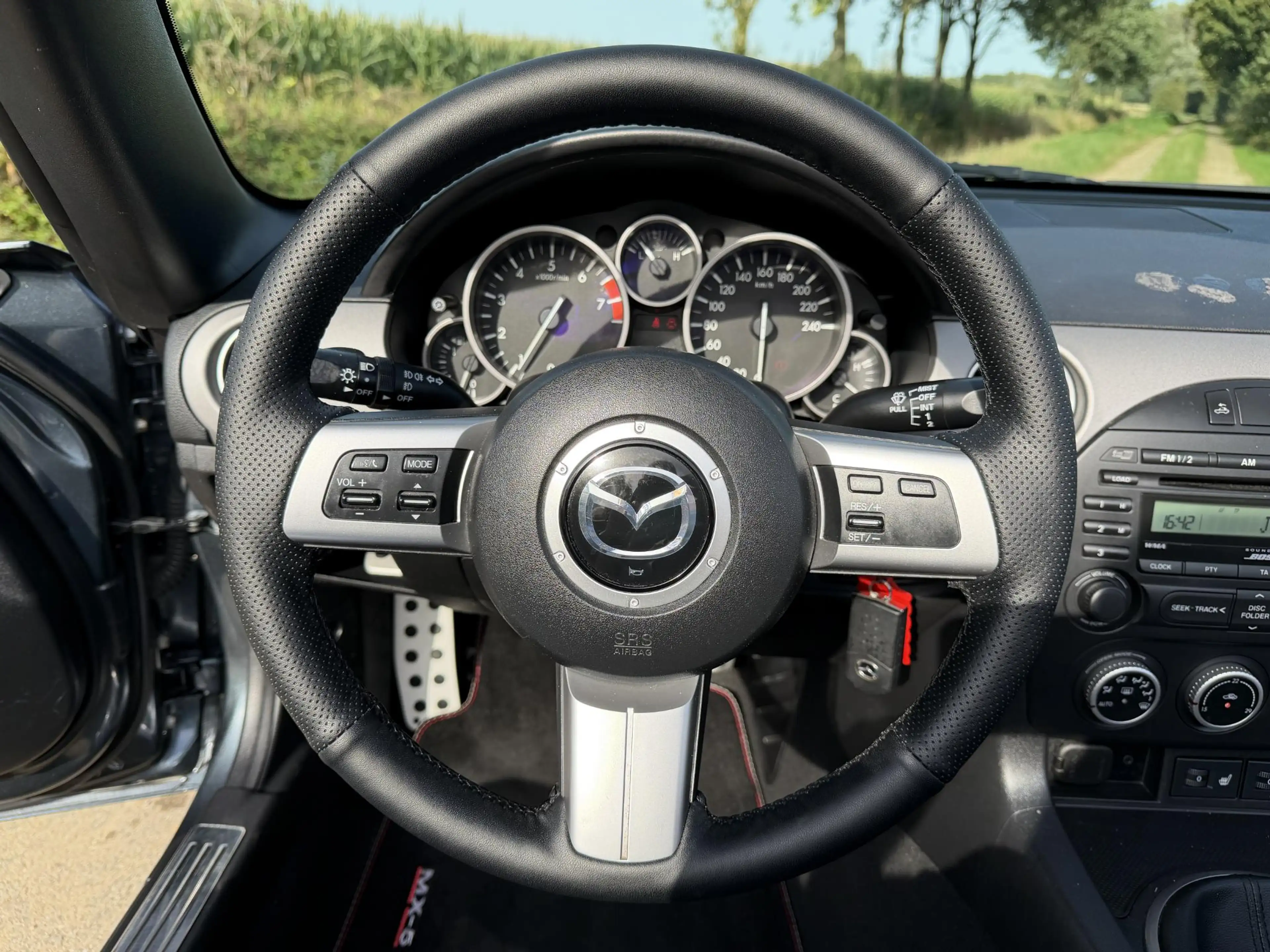 Mazda MX-5 NCFL 1.8 126PK ROADSTER COUPE TS+, 99.745KM — photo 13