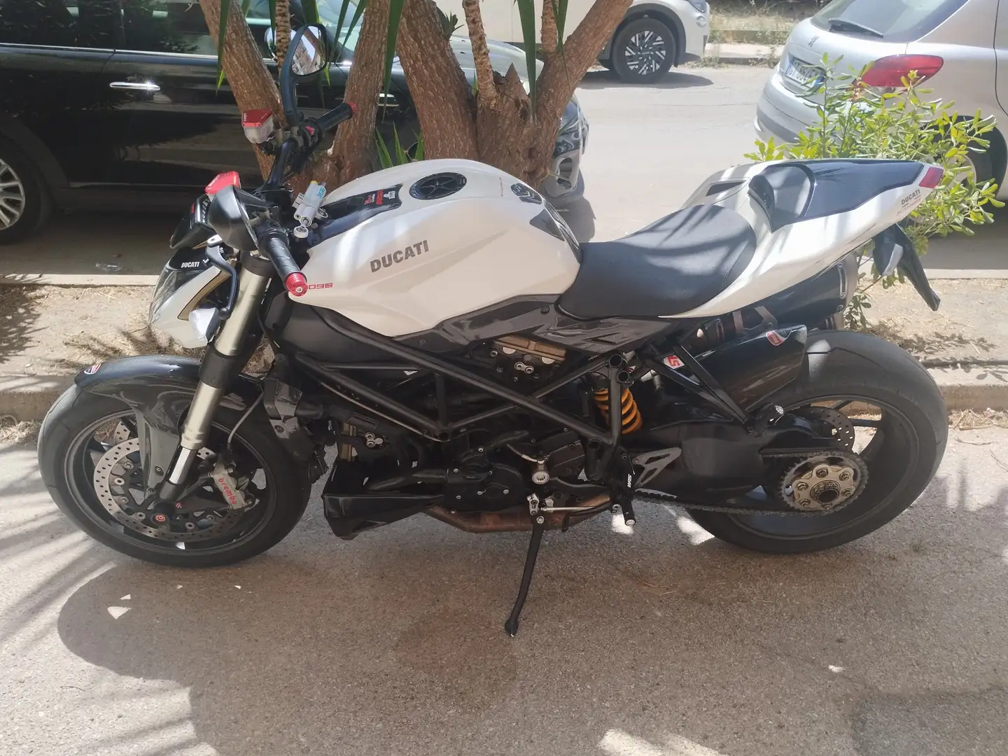 Ducati Streetfighter Biały - 2