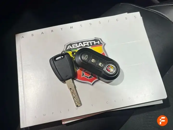 Abarth 500 2021, foto 27