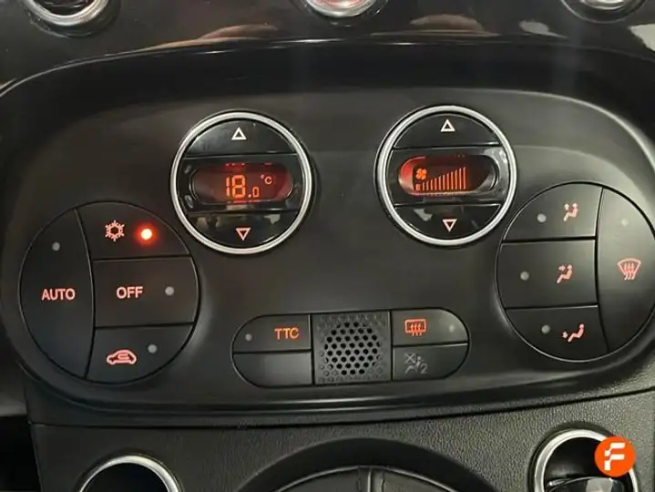 Abarth 500 2021, foto 24