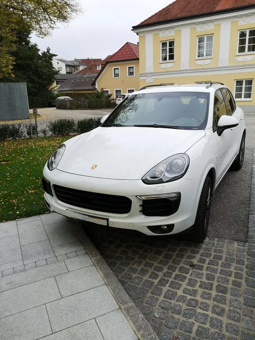 Porsche Cayenne III S Automatik E - Hybrid Platinum Edition - 2