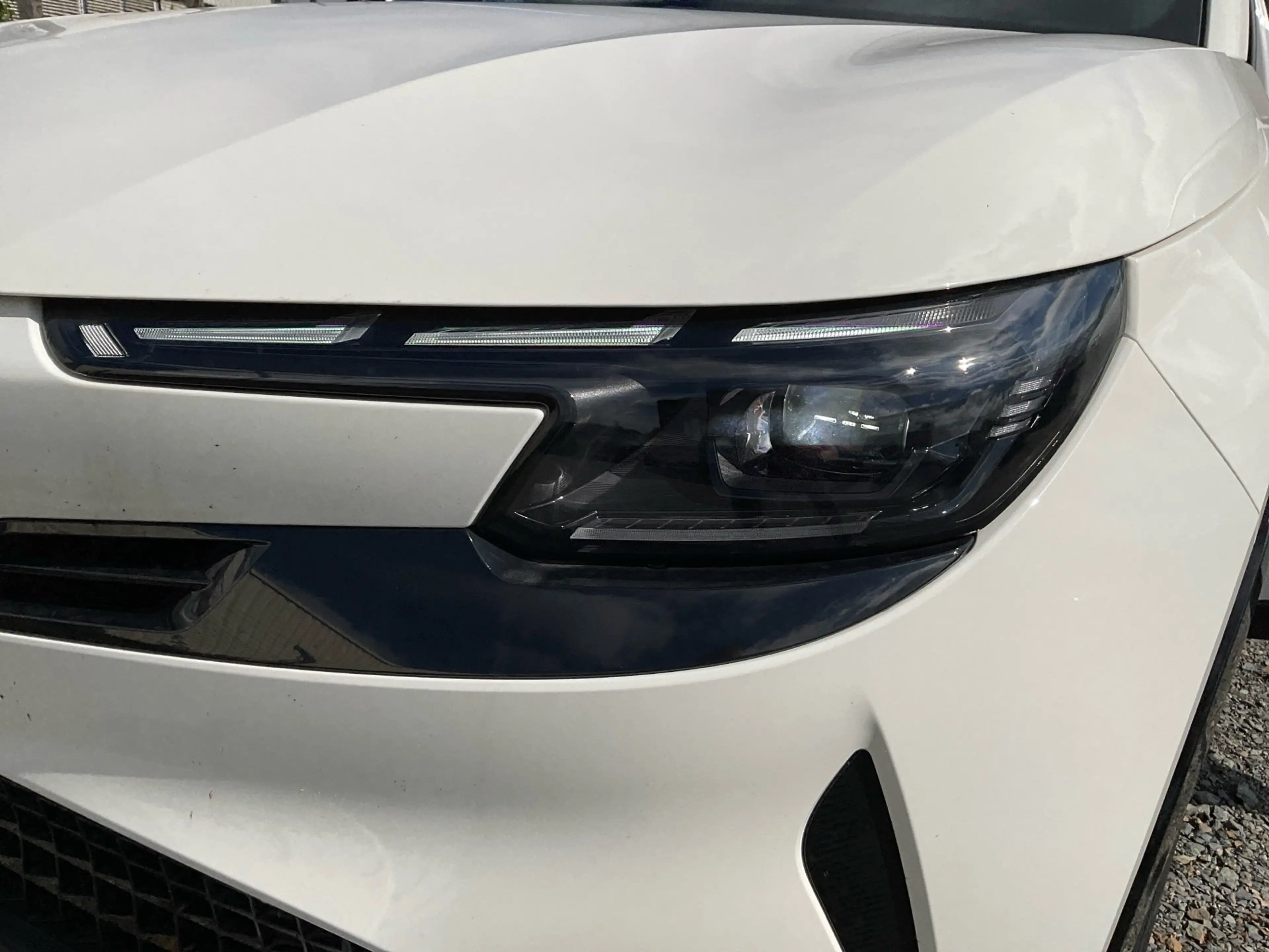 Alfa Romeo Junior 1.2 VGT Ibrida 48V- W Ti AUT Kam. KeyLess — photo 4