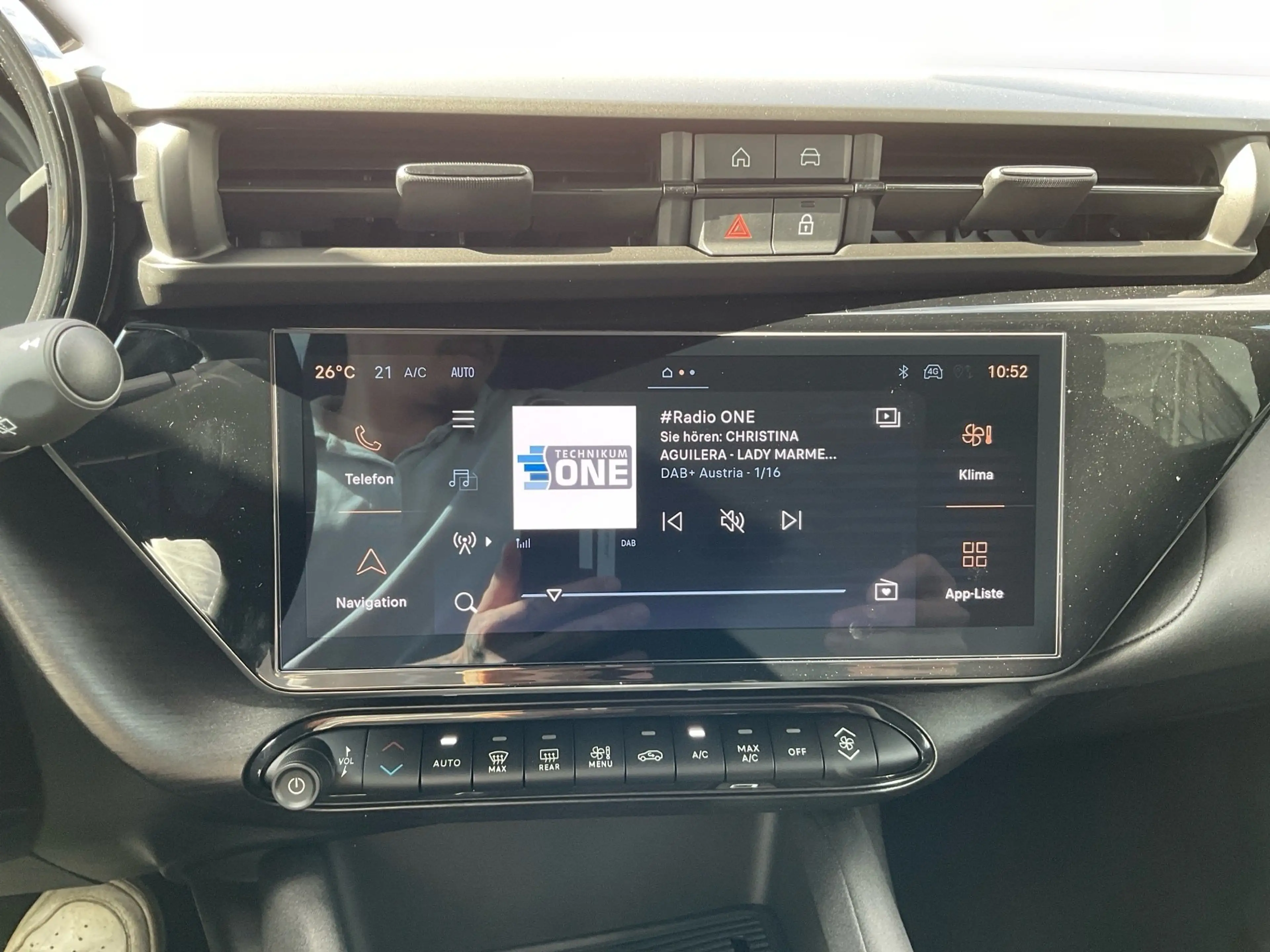 Alfa Romeo Junior 1.2 VGT Ibrida 48V- W Ti AUT Kam. KeyLess — photo 7