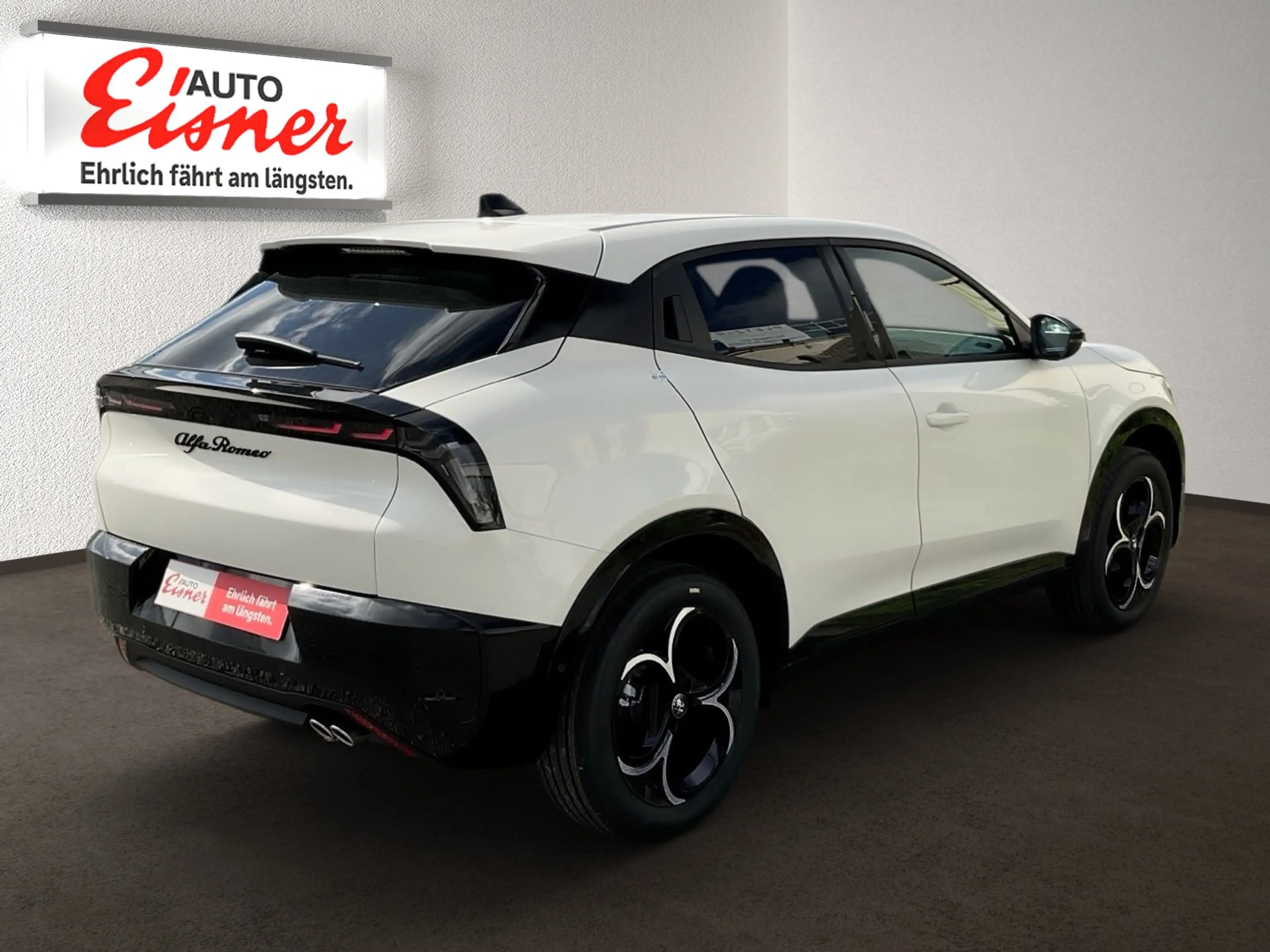 Alfa Romeo Junior 1.2 VGT Ibrida 48V- W Ti AUT Kam. KeyLess — photo 14