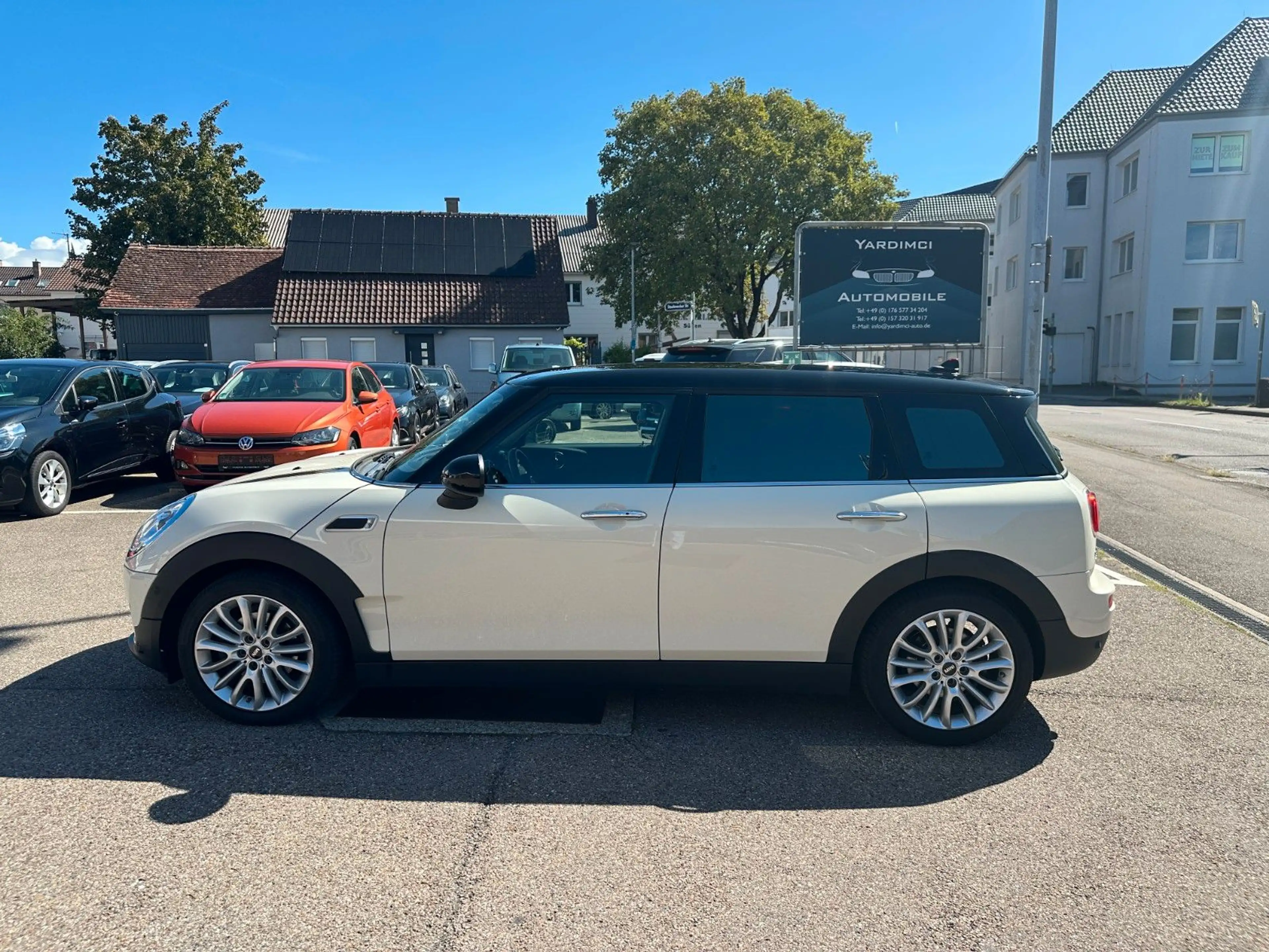 MINI Cooper Clubman Autom.*LED*NAVI*PDC*SHZ*TEMPOMAT* — photo 5