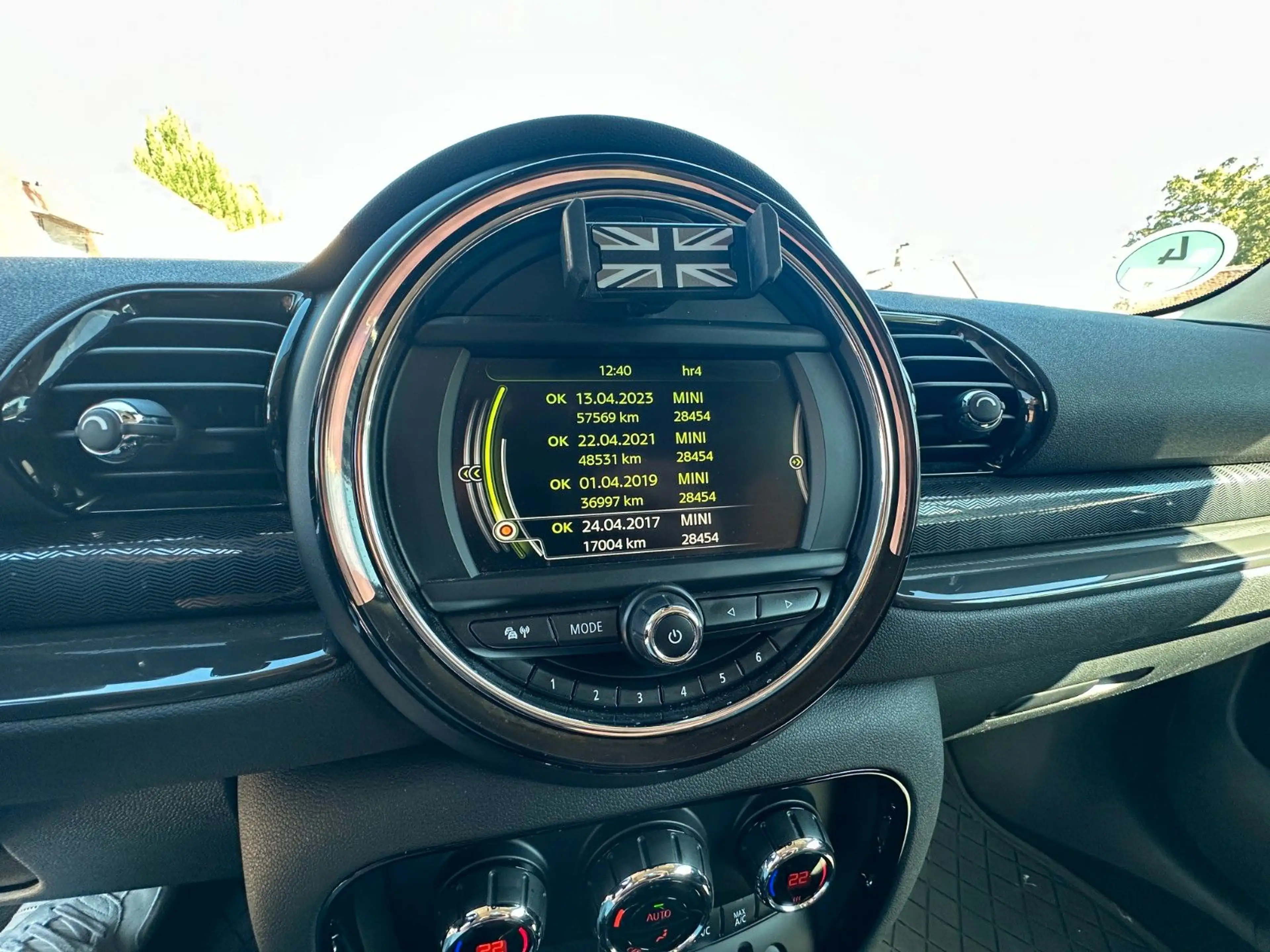 MINI Cooper Clubman Autom.*LED*NAVI*PDC*SHZ*TEMPOMAT* — photo 8
