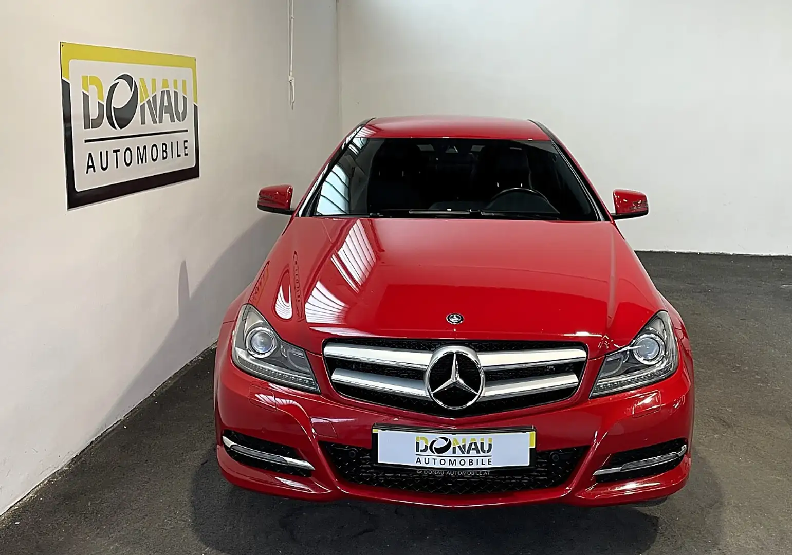 Mercedes-Benz C 200 BlueEfficiency Coupe Aut. * BESTZUSTAND * Rot - 2