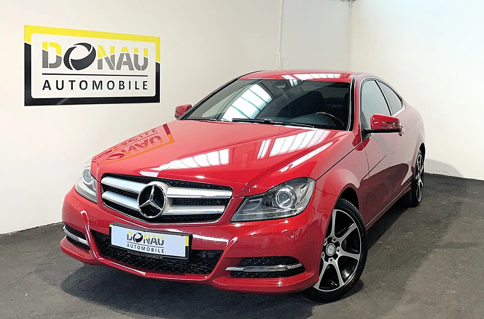 Mercedes-Benz C 200 BlueEfficiency Coupe Aut. * BESTZUSTAND * Rot - 1