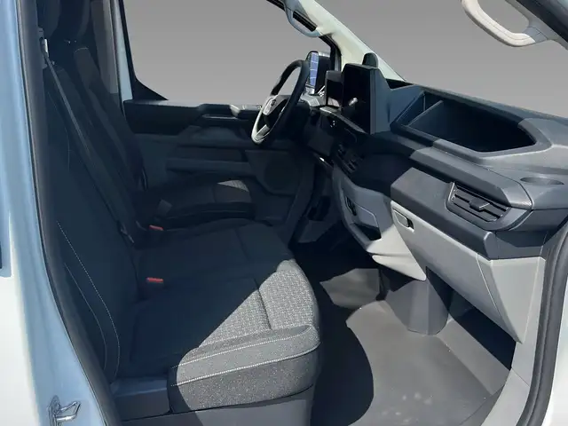 Ford Transit Custom view 11