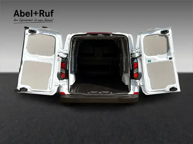 Ford Transit Custom view 13