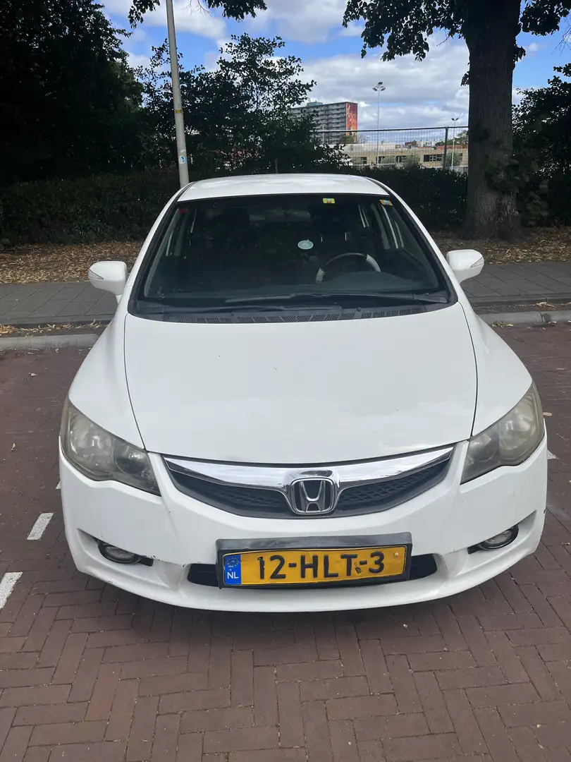 Honda Civic 1.3 Білий - 1