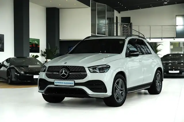 Mercedes-Benz GLE 300 d 4Matic*AMG LINE*NIGHT*AIRMATIC*360*LED