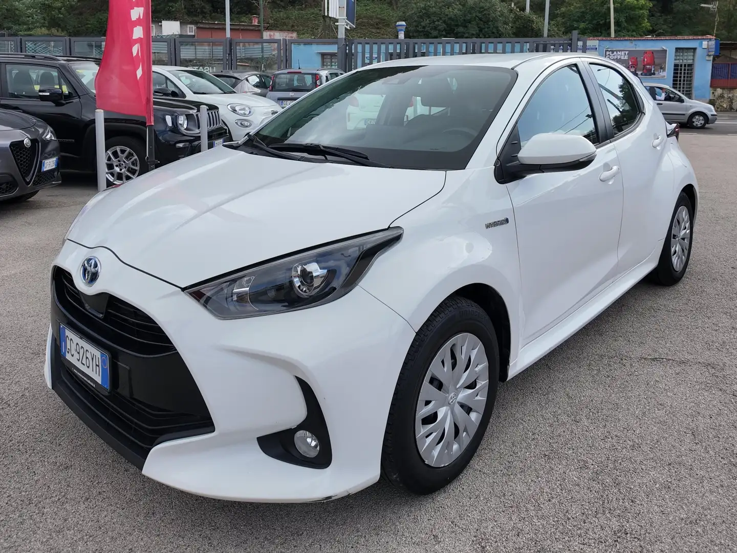 Toyota Yaris Yaris IV 1.5h Business Bianco - 2