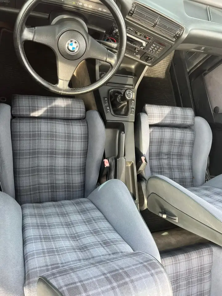 BMW 320i Cabrio L, foto 6