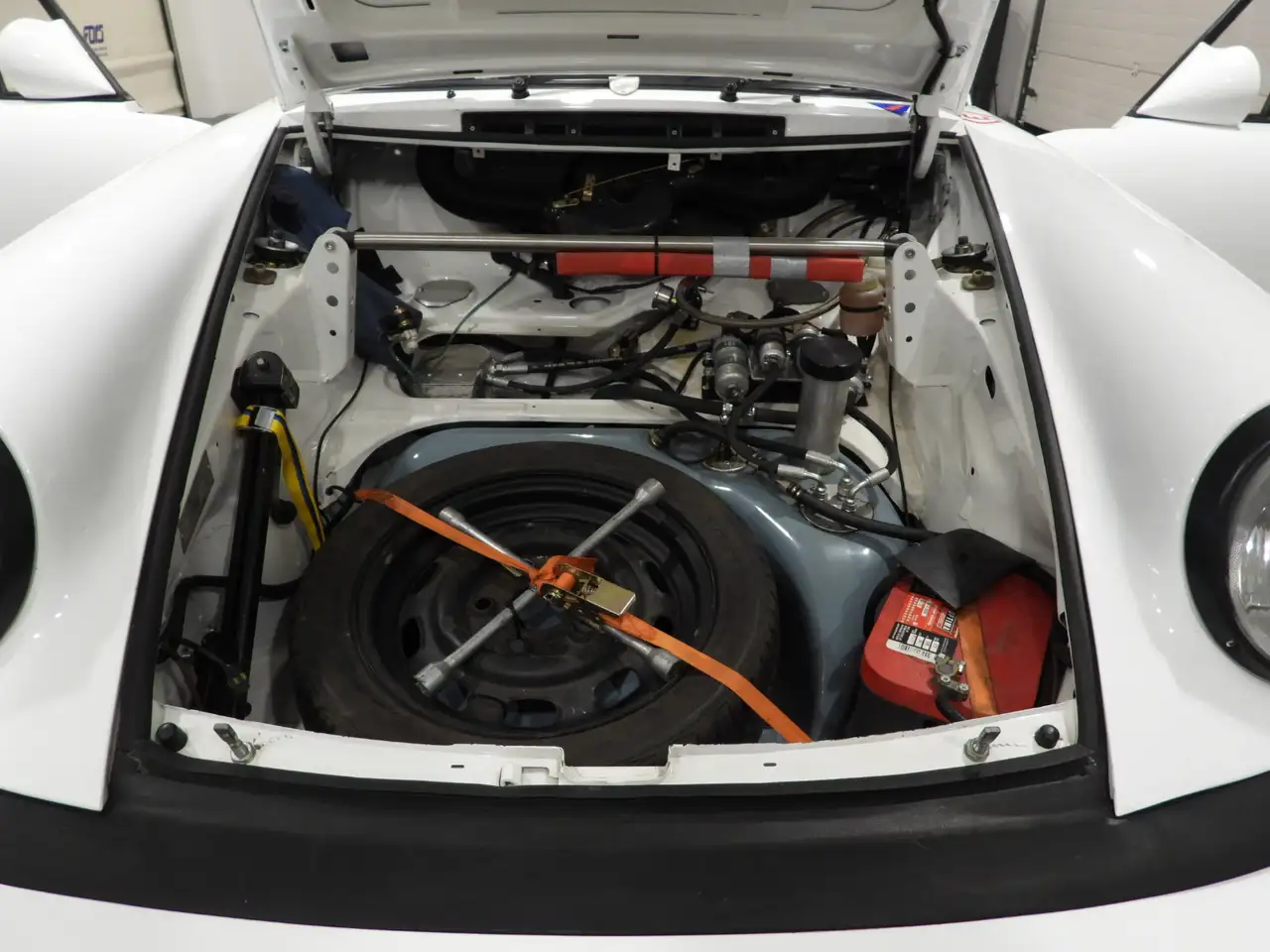 Porsche 911 3.0 SC GR. 4 - TERZO RAGGRUPPAMENTO (1989), foto 12