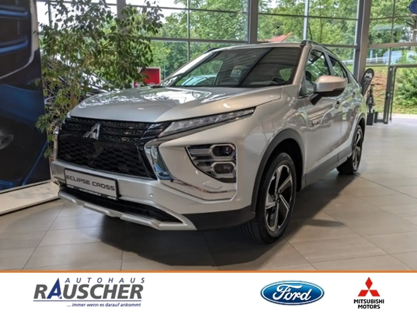 Mitsubishi Eclipse Cross 2.4 l 138 kW PHEV Plus Argintiu - 1