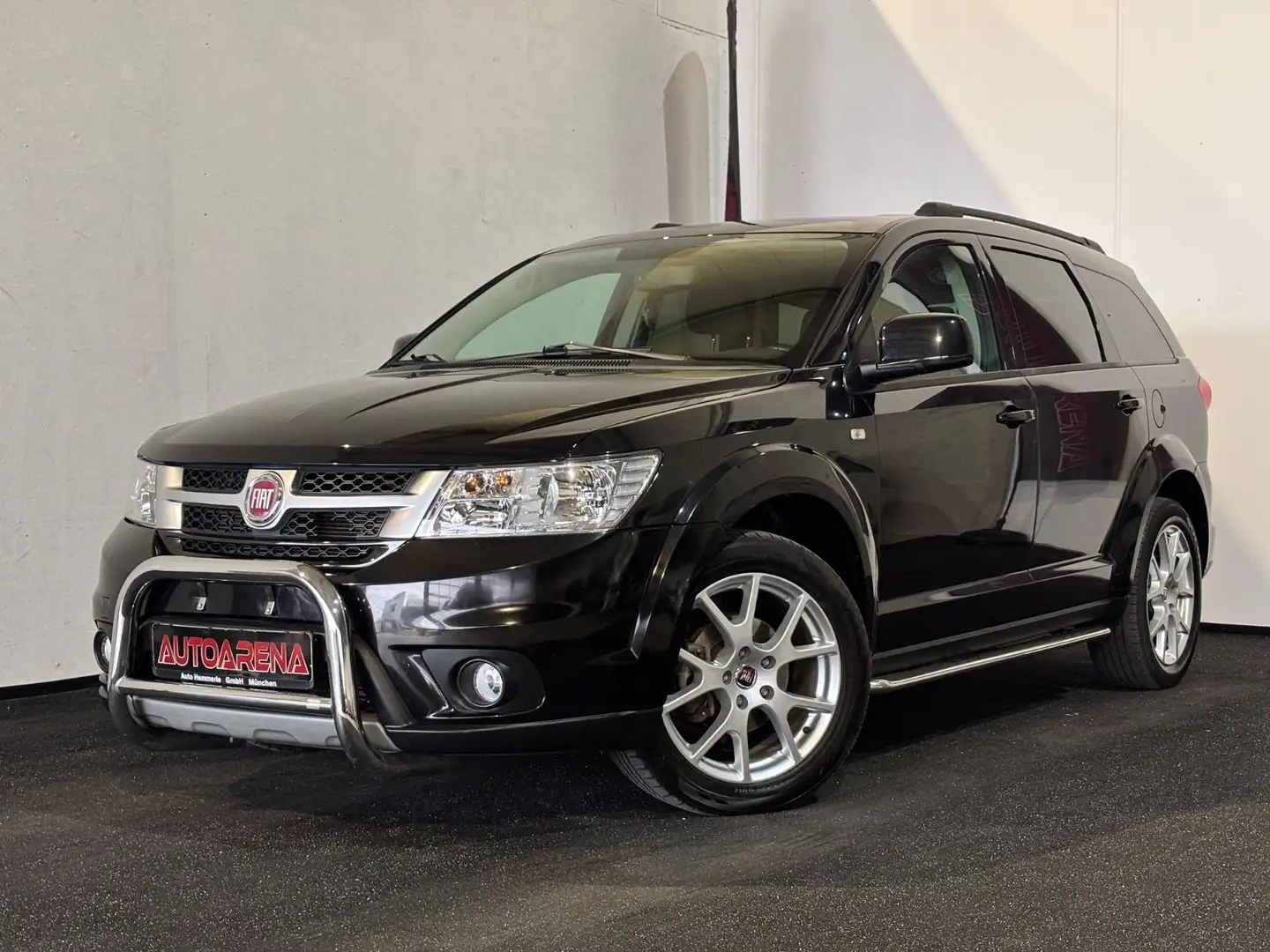 Fiat Freemont Urban 2.0 Multijet|7 SITZER|SHZ|PDC Negro - 1
