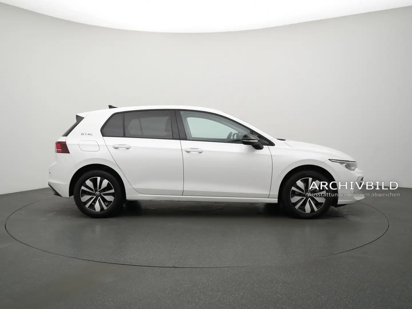 Volkswagen Golf VIII Goal DSG KAM LED SHZ PDC VIRT ACC NAVI Schwarz - 2