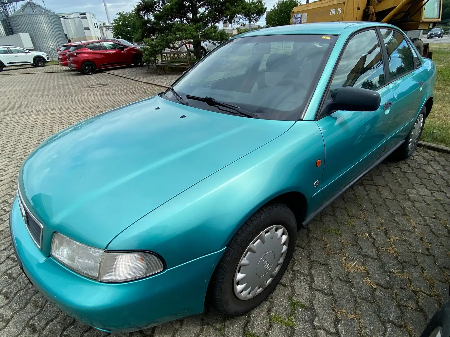 Audi A4 1.8 Klimaautomatik HU bis 07.2026 Vert - 1