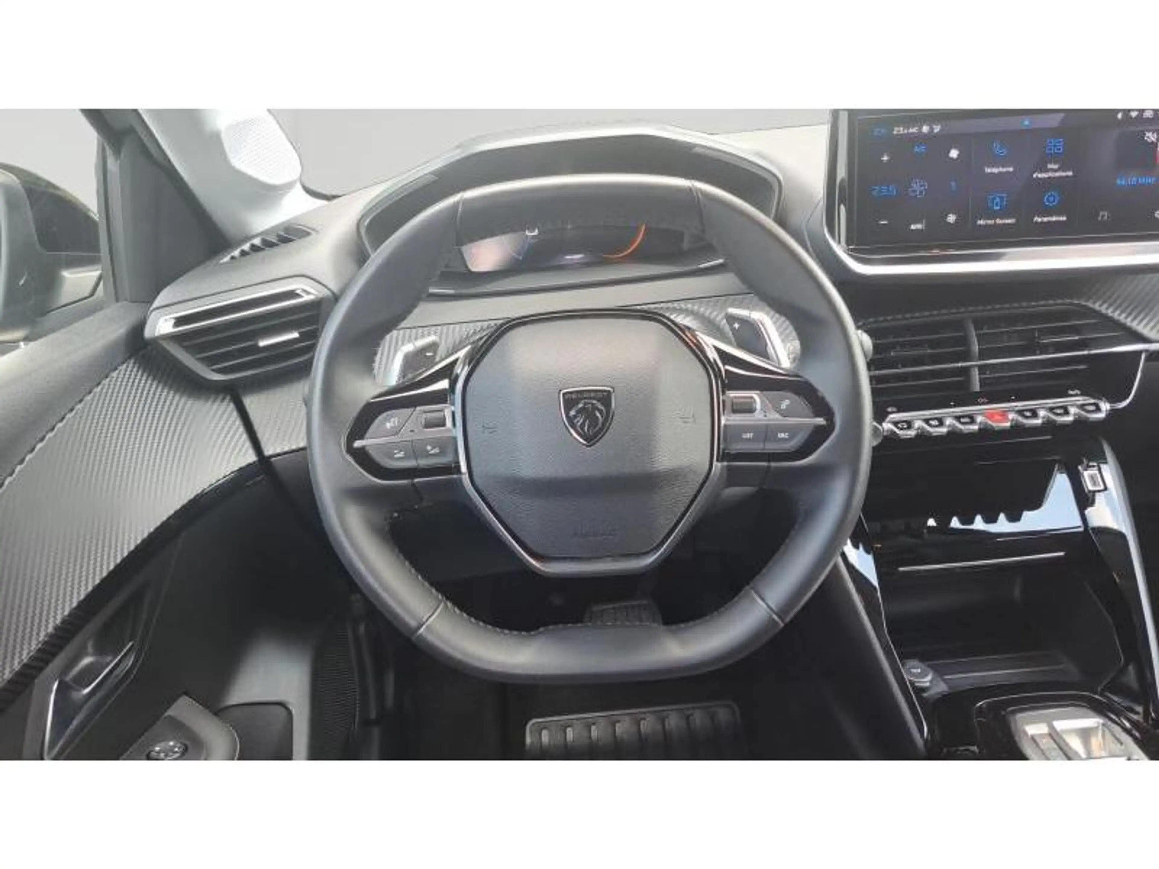 Peugeot 208 ALLURE HYBRID 110 CV DCS6 — photo 14