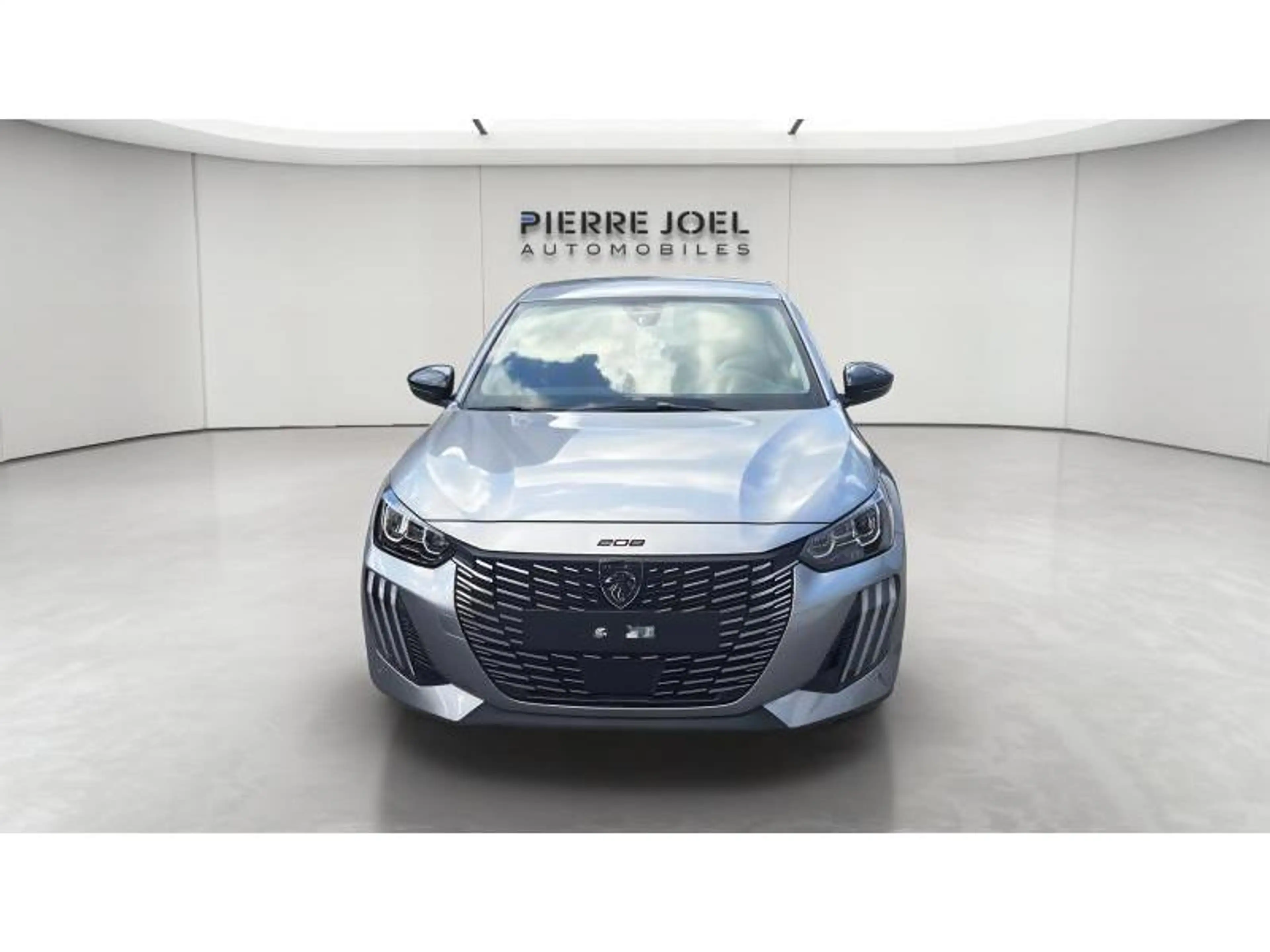 Peugeot 208 ALLURE HYBRID 110 CV DCS6 — photo 11