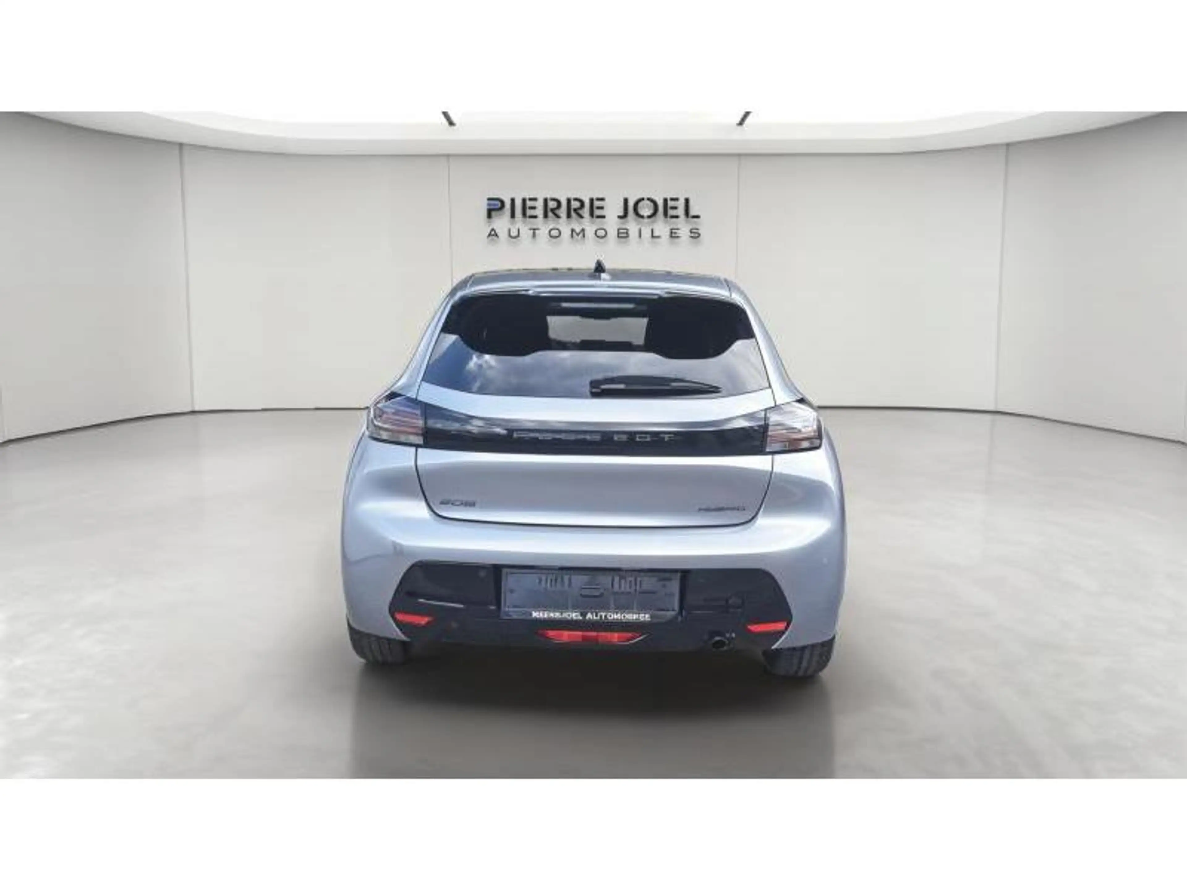 Peugeot 208 ALLURE HYBRID 110 CV DCS6 — photo 5