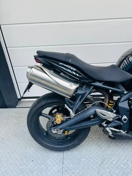 Triumph Street Triple 675