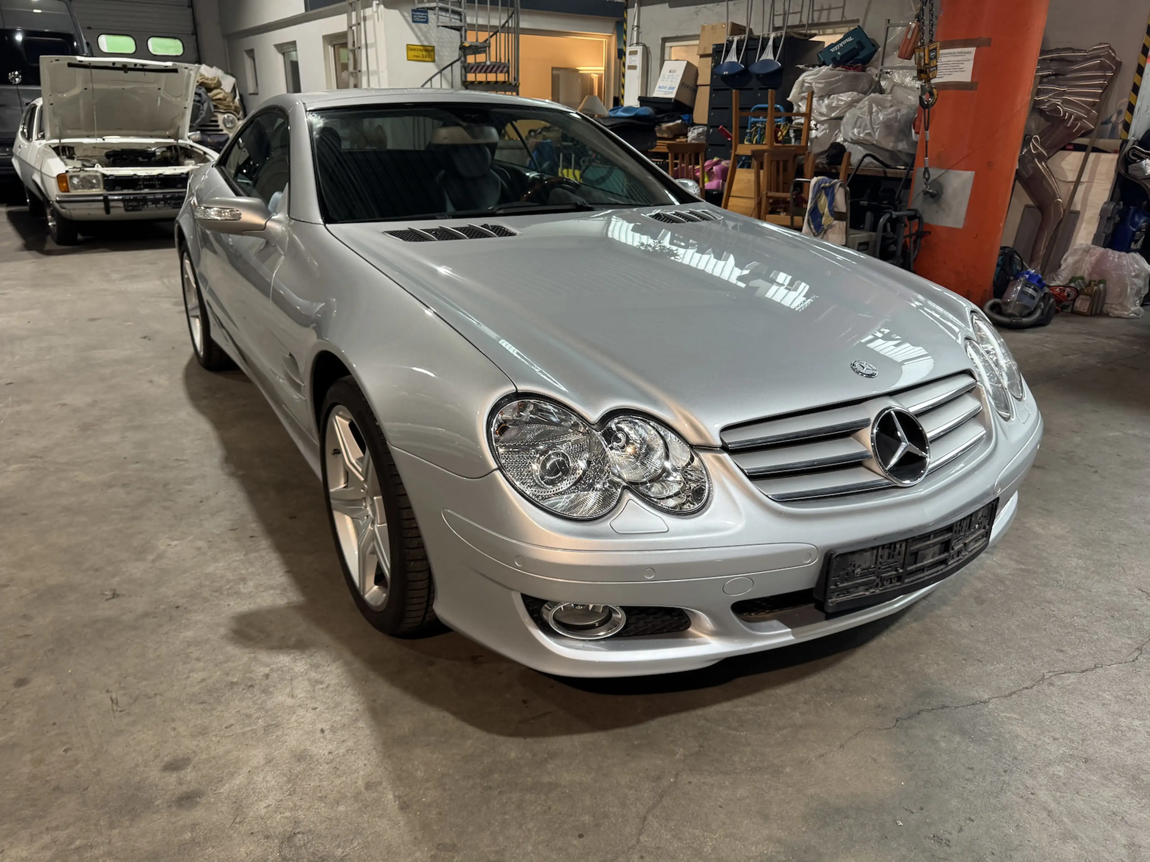 Mercedes-Benz SL 350 R230 19 Zoll AMG — photo 5