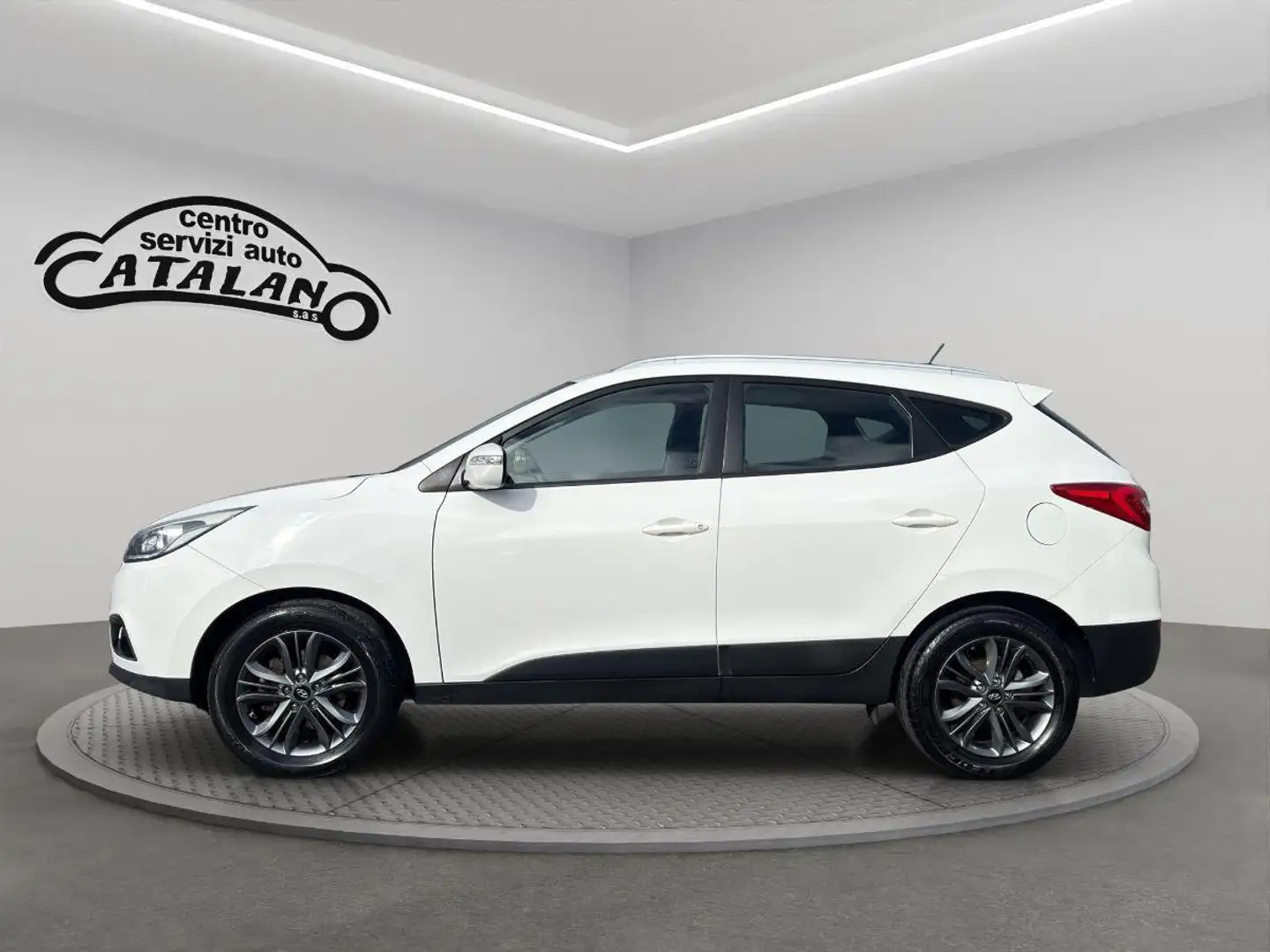 Hyundai iX35 1.7 CRDi 115cv 2WD Xpossible Blanc - 2