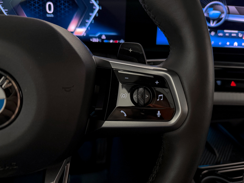 BMW 520 5-serie 520i M-Performance|Panorama|360|HeadUp|NL — photo 39