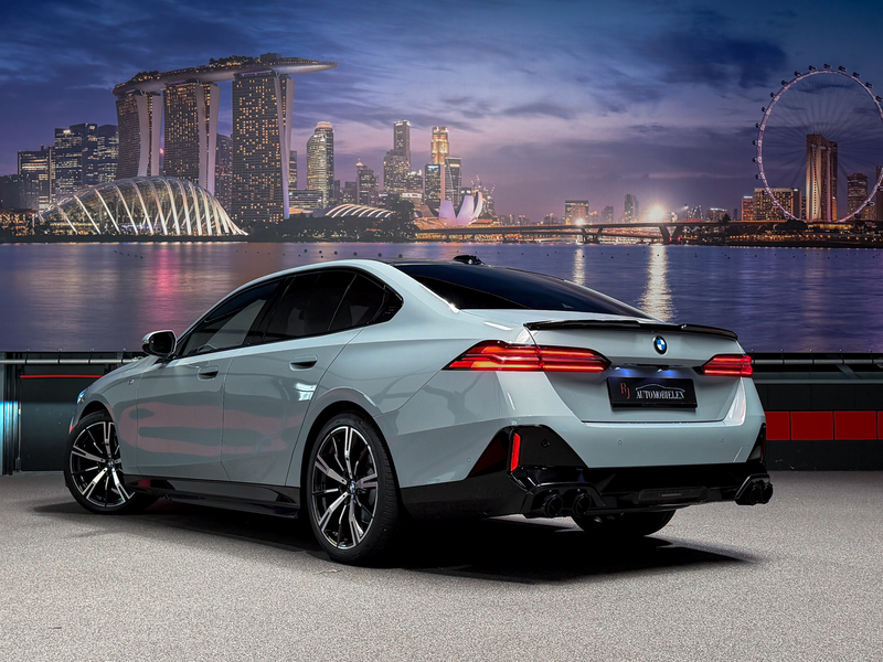 BMW 520 5-serie 520i M-Performance|Panorama|360|HeadUp|NL — photo 8