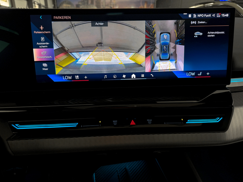 BMW 520 5-serie 520i M-Performance|Panorama|360|HeadUp|NL — photo 24